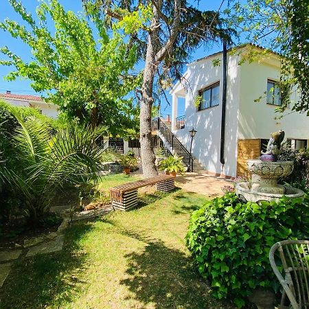 Charming Apartment In A Duplex With Garden & Balcony Cunit Eksteriør billede
